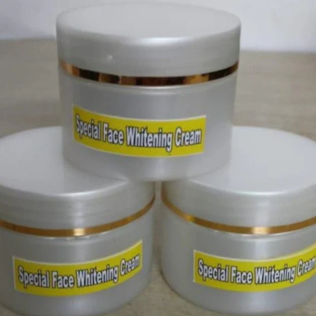 Spicial face whitening cream, Packaging size: 30 gm